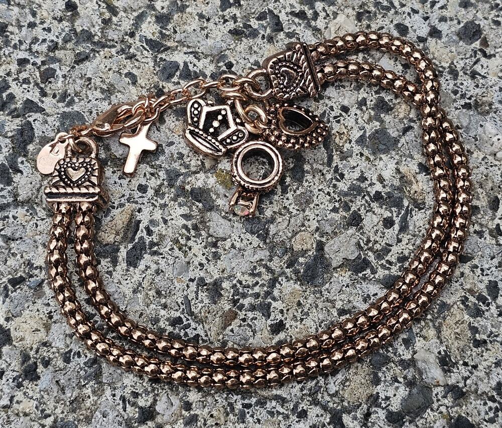 Premier Designs GOLD Tone Hostess Charm Bracelet Heart, Crown Cross Ring 7"